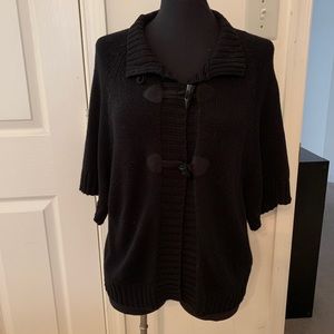 Sweater with toggle buttons